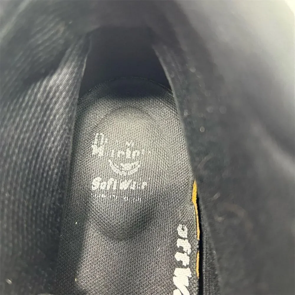 Dr. Martens dr martens